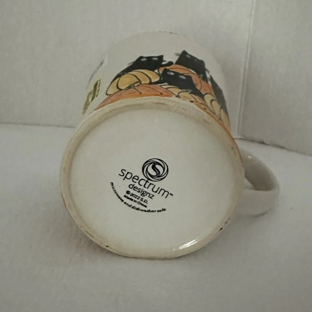 NWOT Black Cats Pumpkins Halloween Ceramic Mug Spectrum Designz Spooky Cute Gift